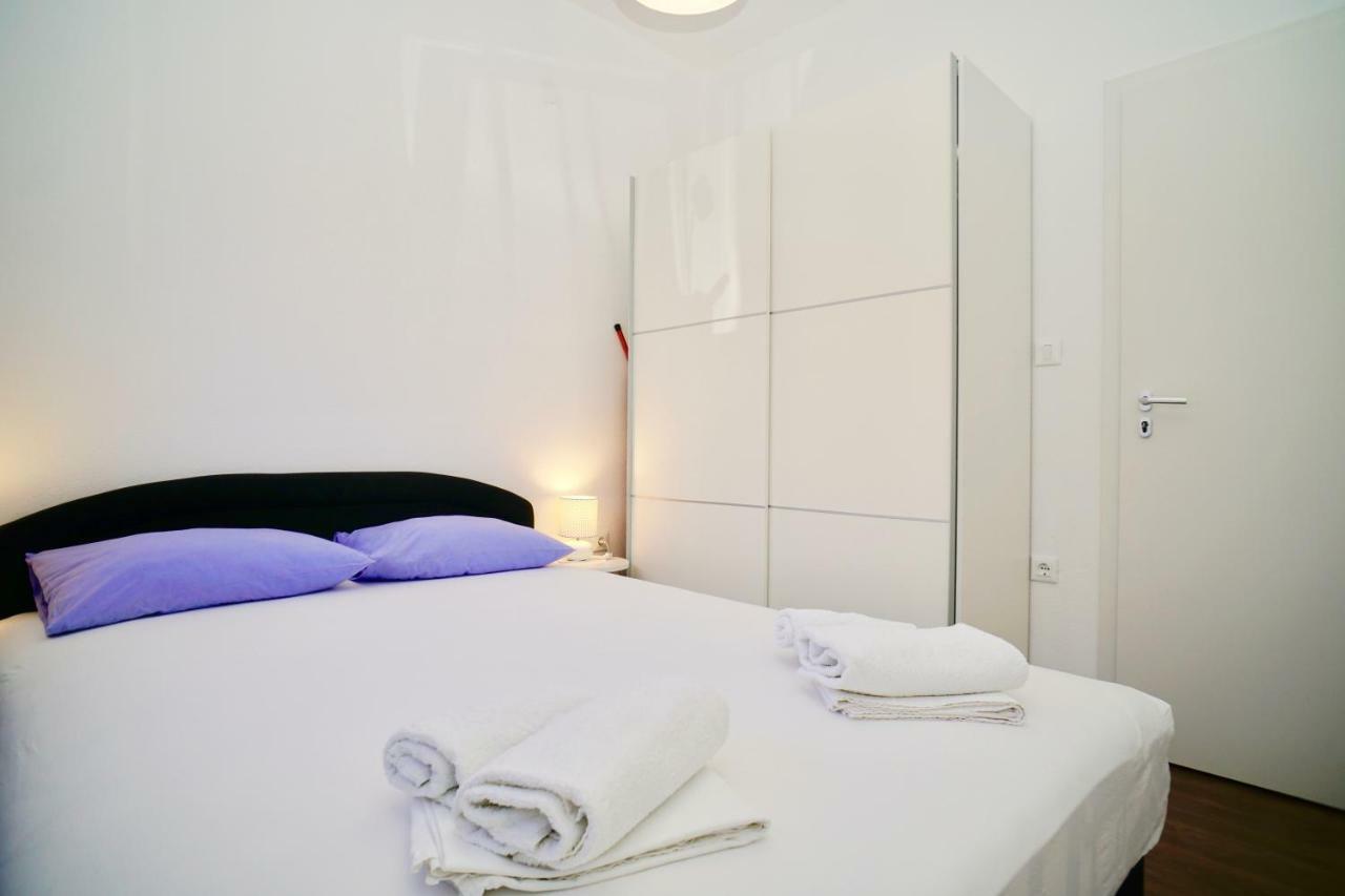 Apartments Bruna Trogir Exteriér fotografie