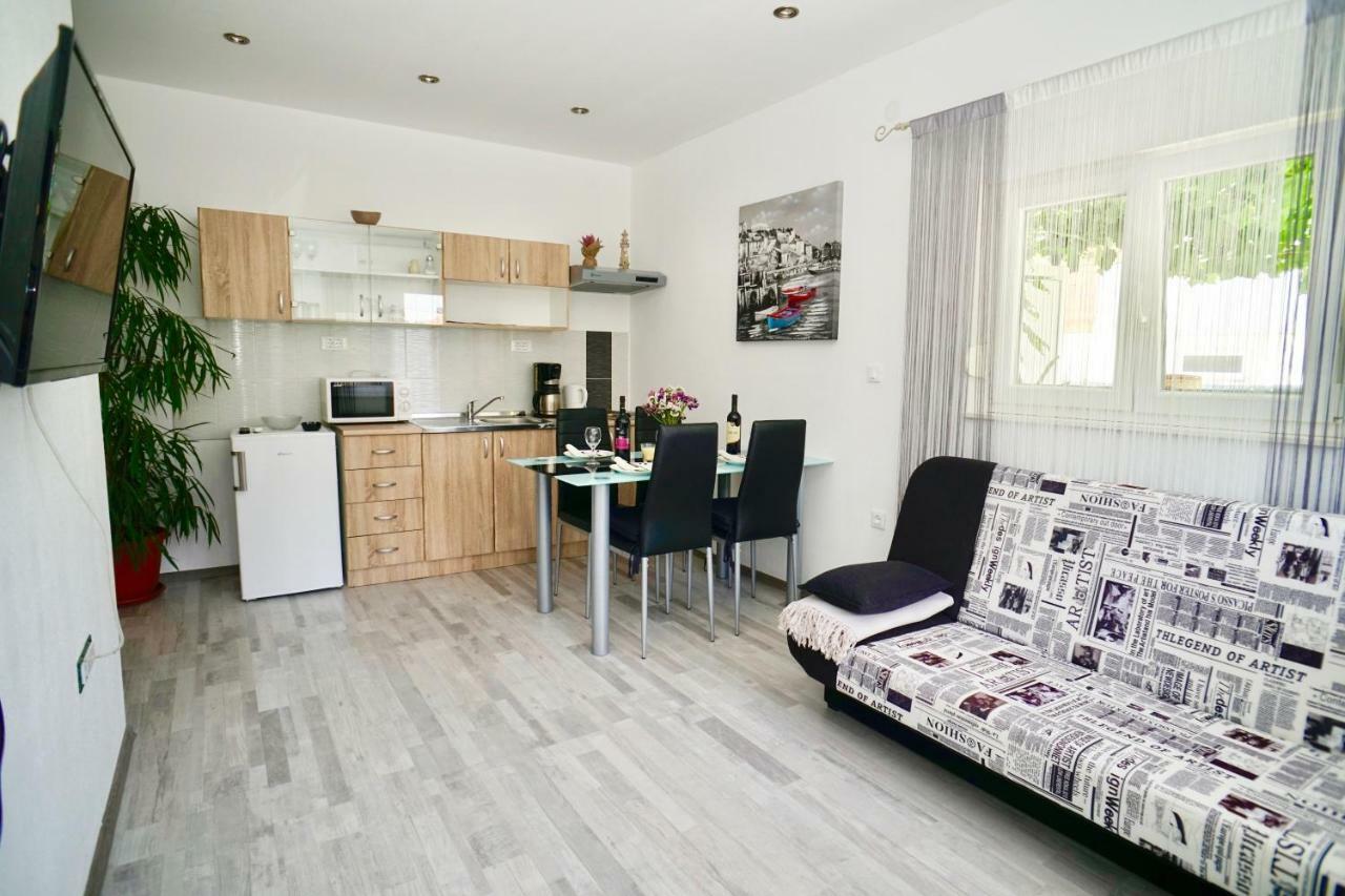 Apartments Bruna Trogir Exteriér fotografie